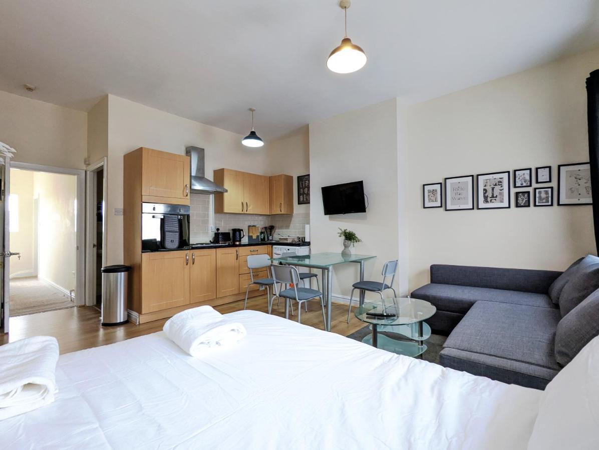 Lovely Studio In Anfield Near Centre Free Parking Liverpool Esterno foto
